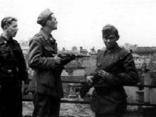 Trieste maggio 1945 miliziani titini